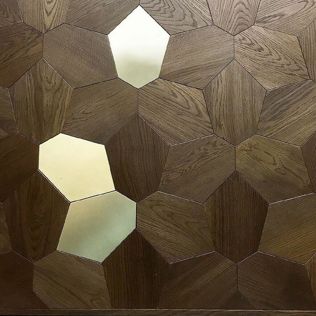 Паркет с металлом