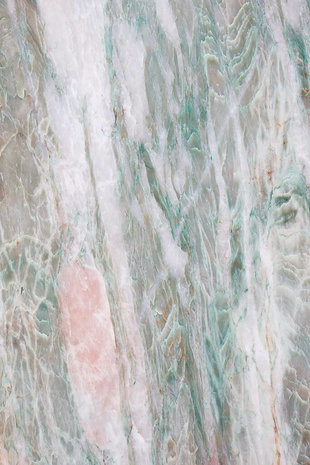 Кварцит Alexandrite